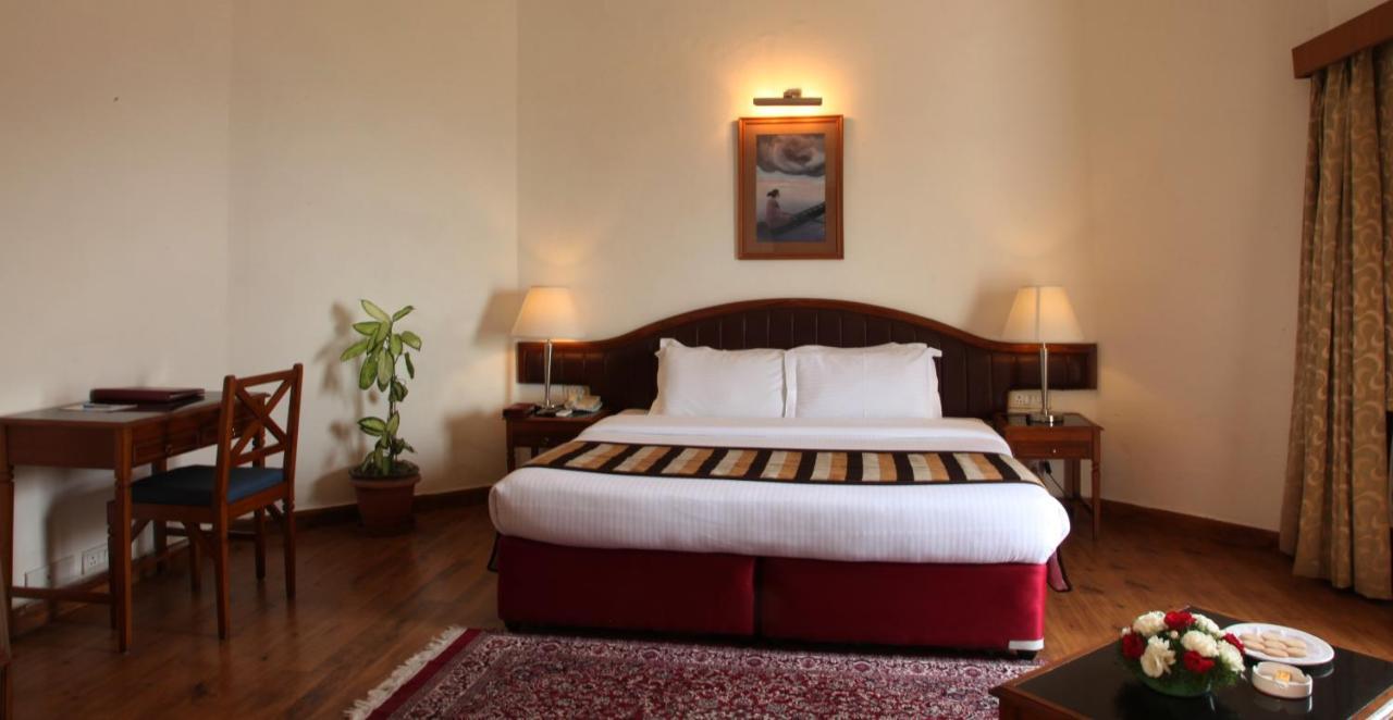 Timber Trail Base Resort - At The Foothills Of Adventure Parwanoo Εξωτερικό φωτογραφία