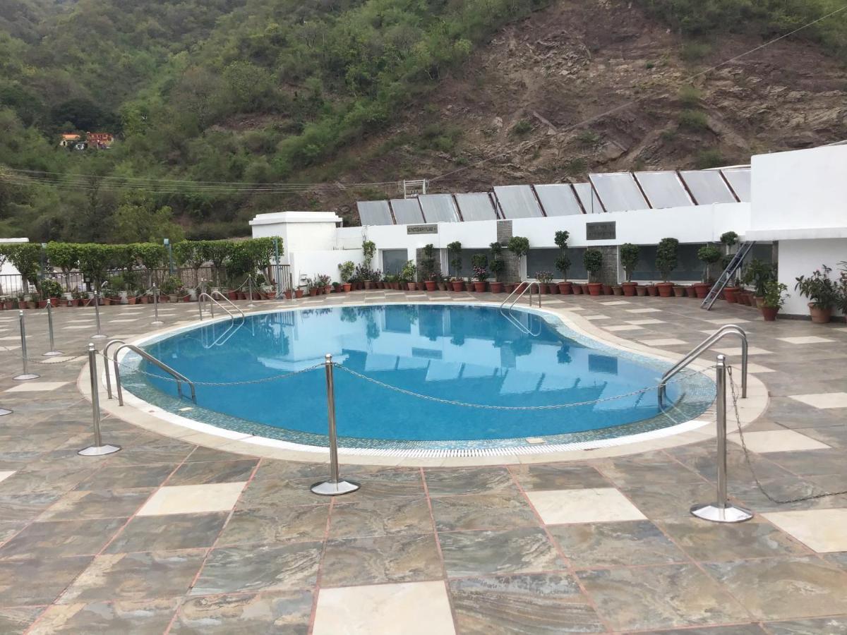Timber Trail Base Resort - At The Foothills Of Adventure Parwanoo Εξωτερικό φωτογραφία