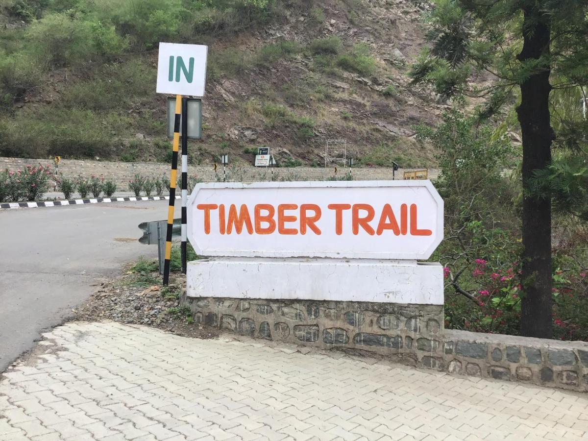 Timber Trail Base Resort - At The Foothills Of Adventure Parwanoo Εξωτερικό φωτογραφία